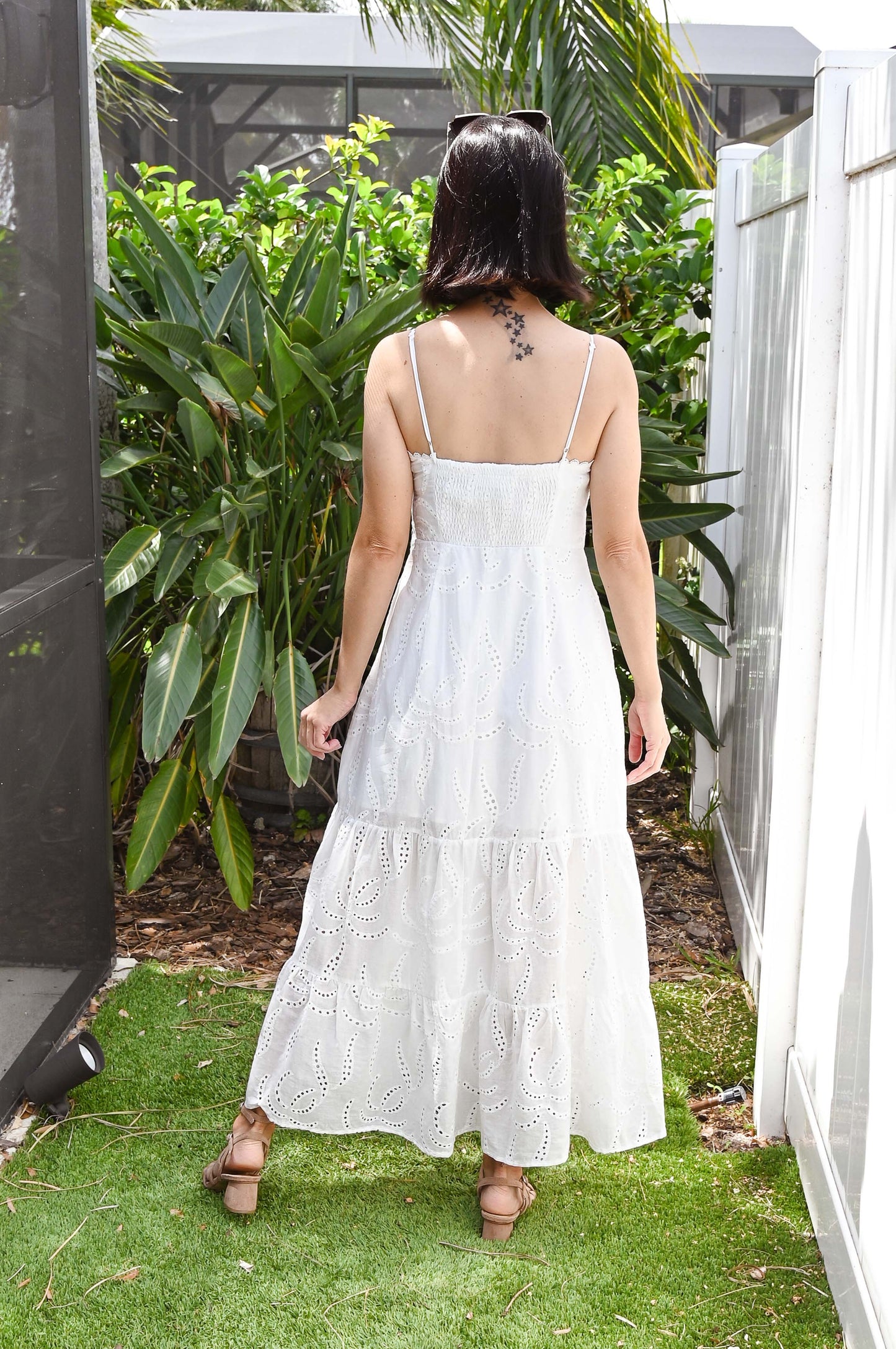 Seashell Eyelet Midi Dress | Ivory